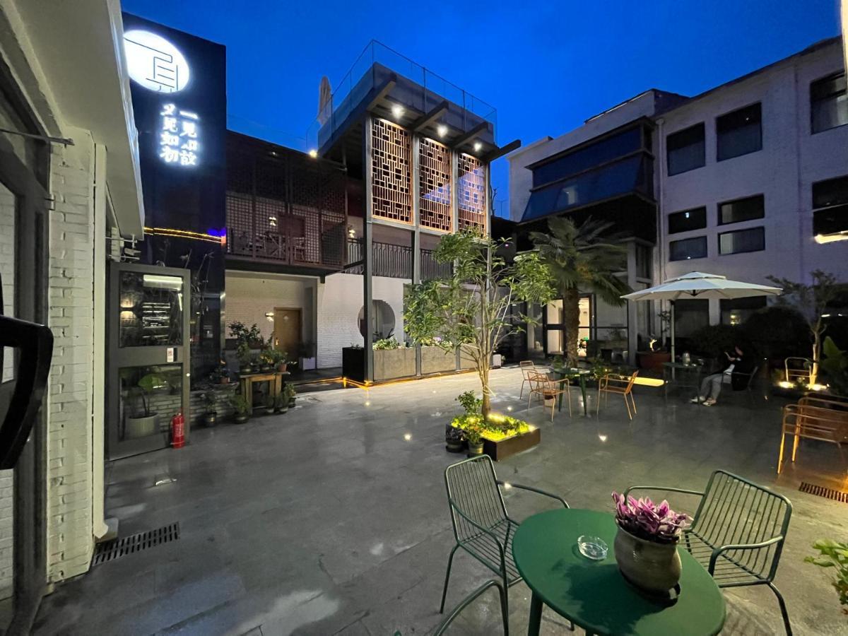 Once Artistic Inn Luoyang Luoyang  Extérieur photo